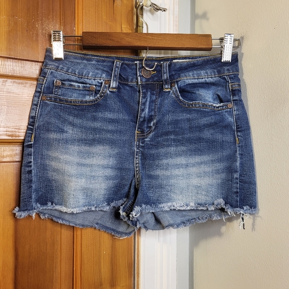 Indigo Rein Denim Cut off Shorts - Picture 1 of 10